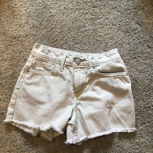 Beige Old Navy jean shorts